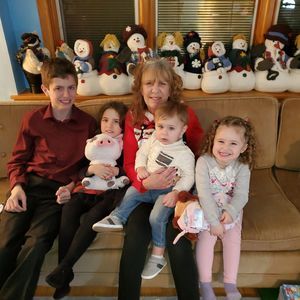 Meet your Posher, Debbie